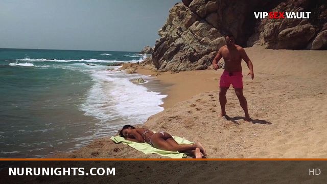 Naughty Public Beach Massage: He Spreads Her Slick Ass Cheeks in the Sand